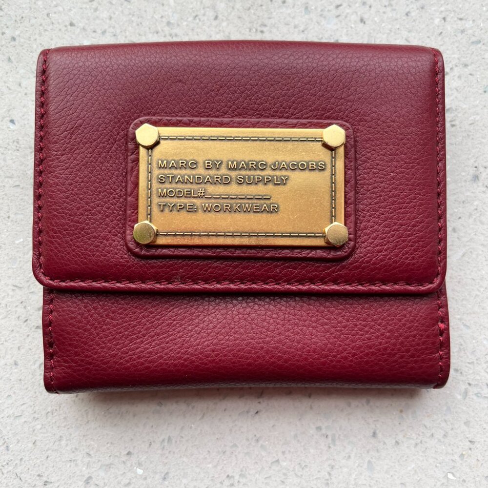 Marc Jacobs Classic Q single bifold Burgundy Wallet